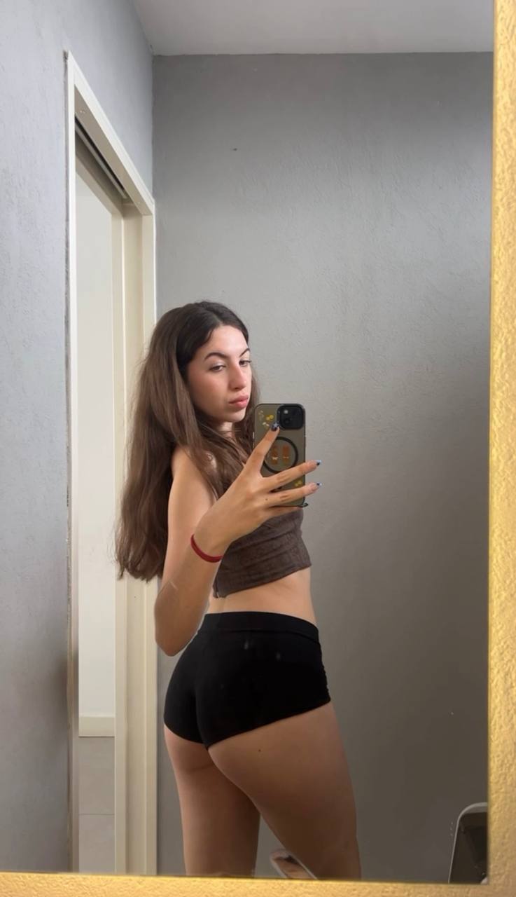 Amber in her underwear in Kouliacan