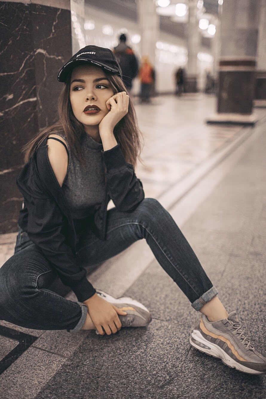 Sassy girls in Kouliacan