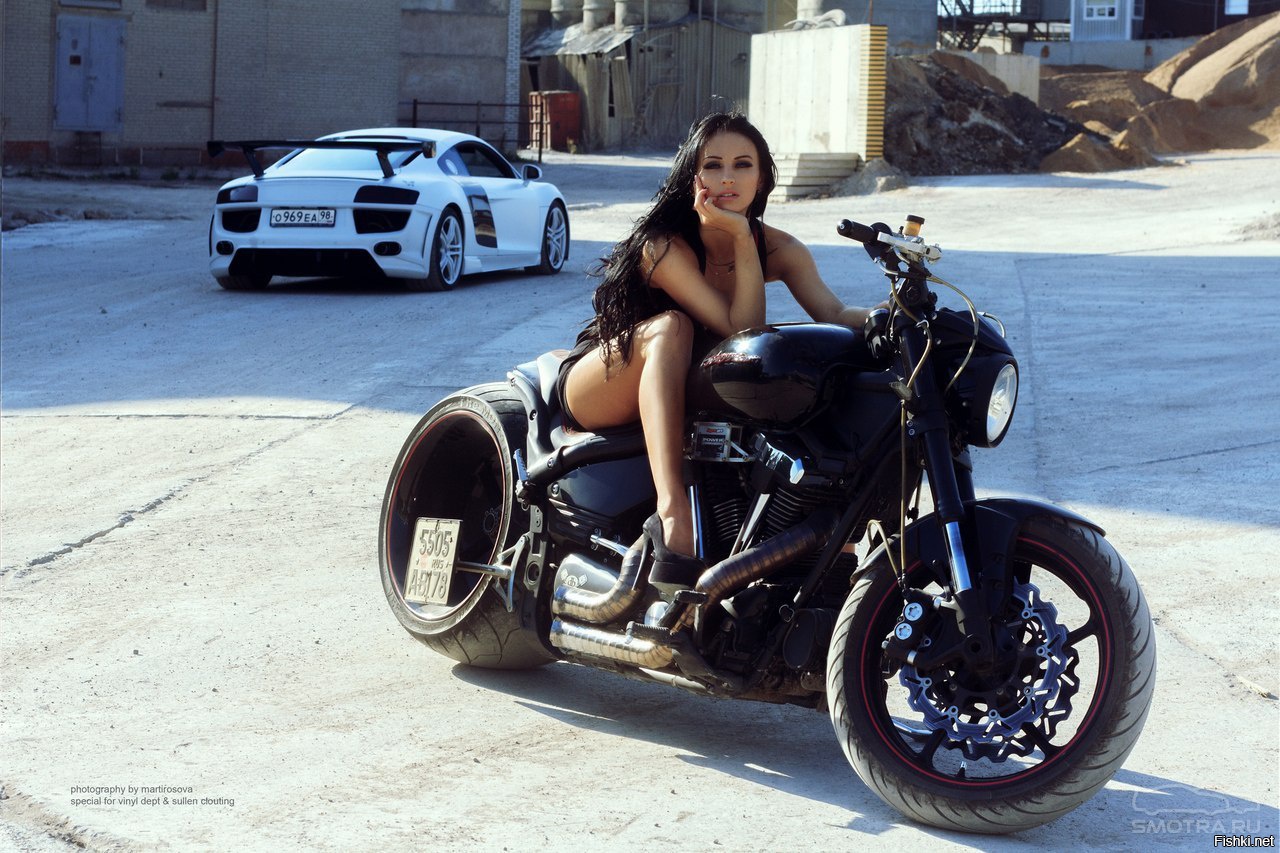 Sexy model Brunettes on a motorcycle in Kouliacan