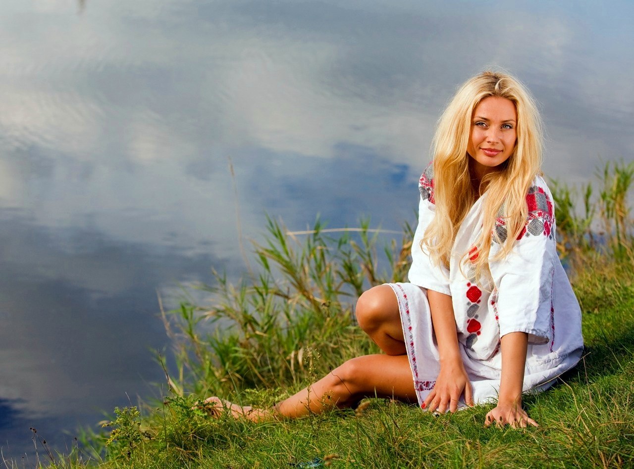 Sexy girl Slavic girls in Kouliacan