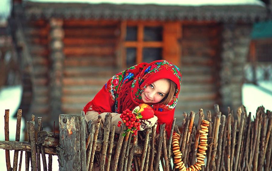 Sexy girl Women in Slavic costumes in Kouliacan