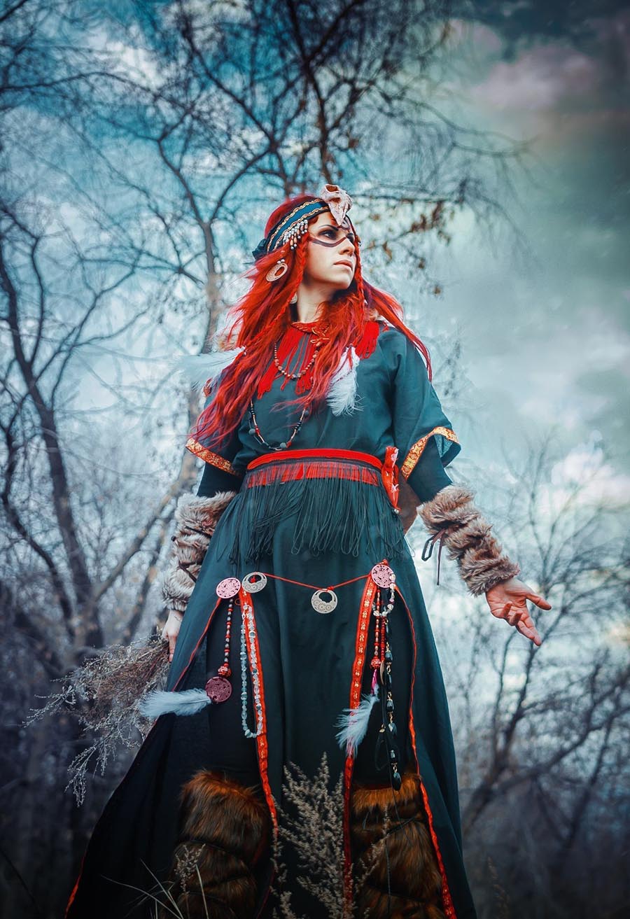 Girls in Slavic costumes underwear in Kouliacan