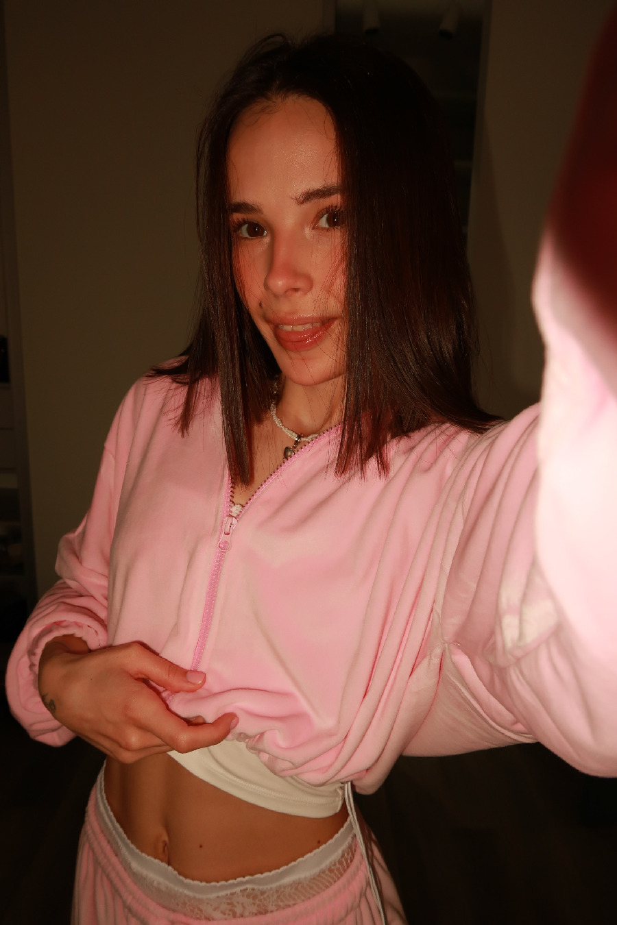 Tina brings the glow — live moments in Kouliacan