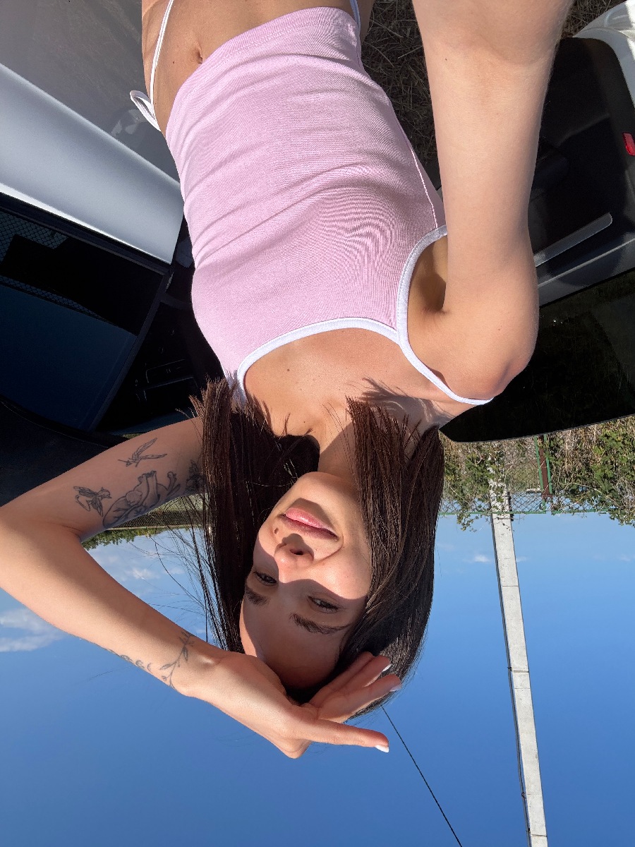 Sexy model Tina in Kouliacan